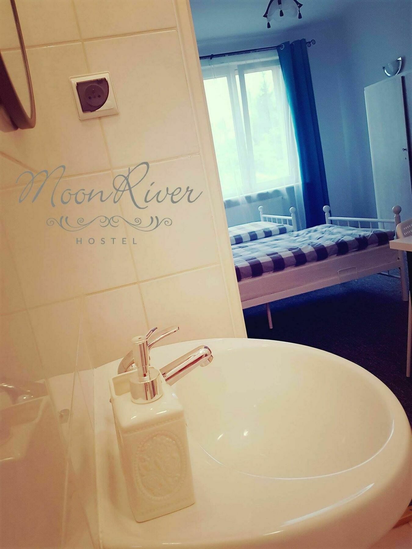 Moonriver Inn Warszawa Eksteriør billede